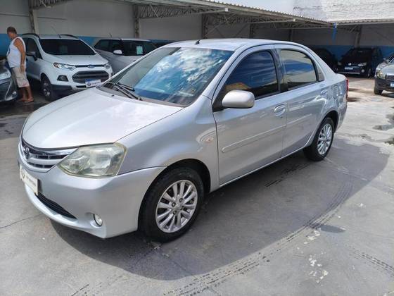 TOYOTA ETIOS 1.5 XLS SEDAN 16V FLEX 4P MANUAL TOYOTA ETIOS 1.5 XLS SEDAN 16V FLEX 4P MANUAL